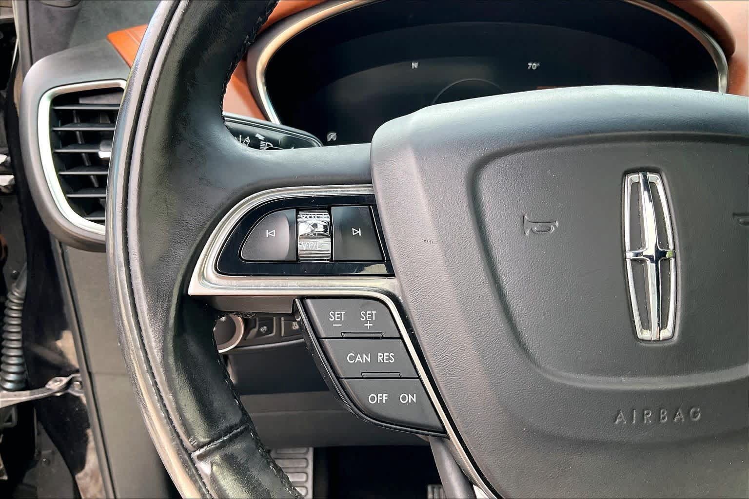 Used 2019 Lincoln Nautilus Black Label AWD/4WD image 18