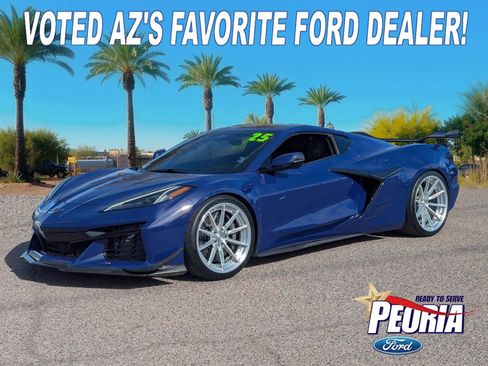 Used 2025 Chevrolet Corvette Z06 w/ Z07 Performance Package image 1