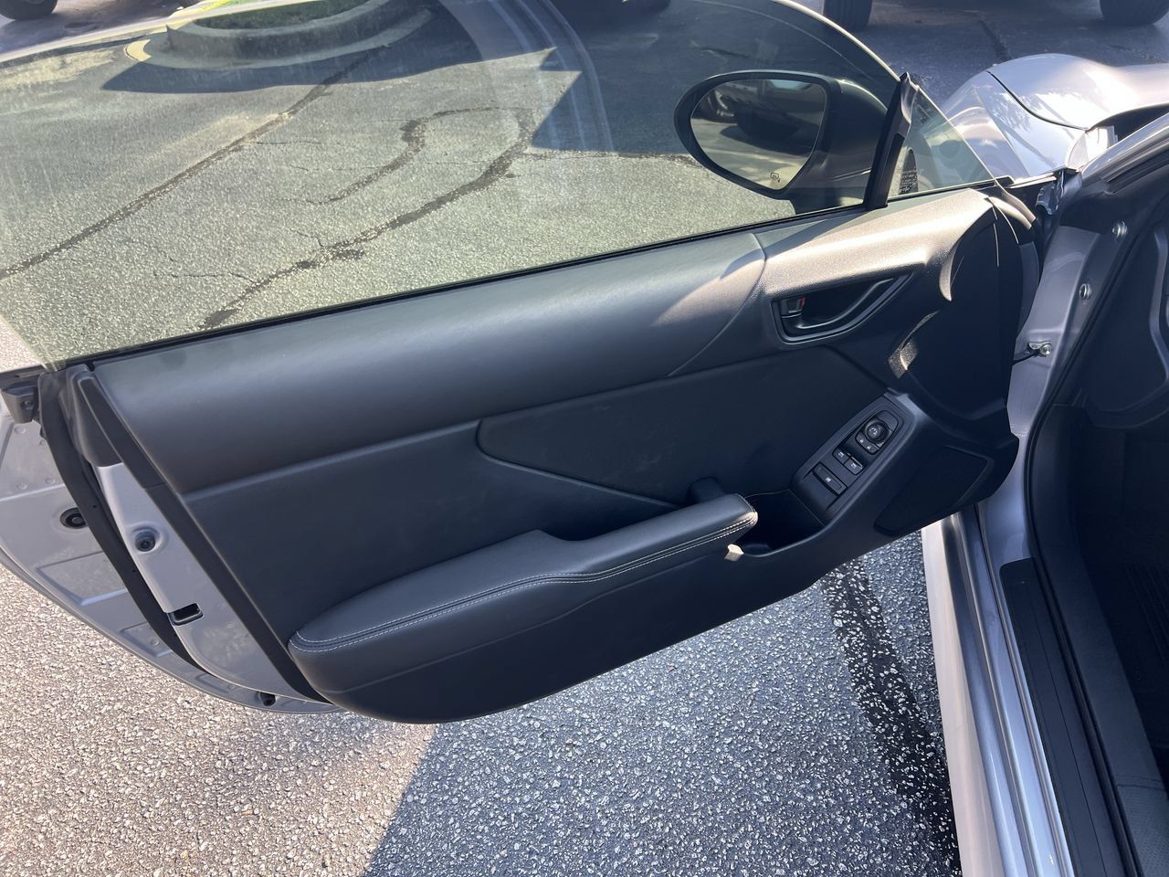 Used 2023 Toyota GR86 RWD image 14