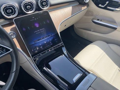 Certified 2023 Mercedes-Benz C 300 4MATIC Sedan w/ Exclusive Trim Package image 8