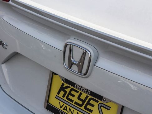 Used 2020 Honda Civic EX image 11