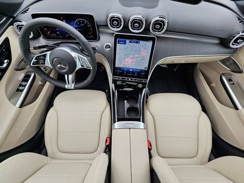 New 2025 Mercedes-Benz C 300 4MATIC Sedan image 26