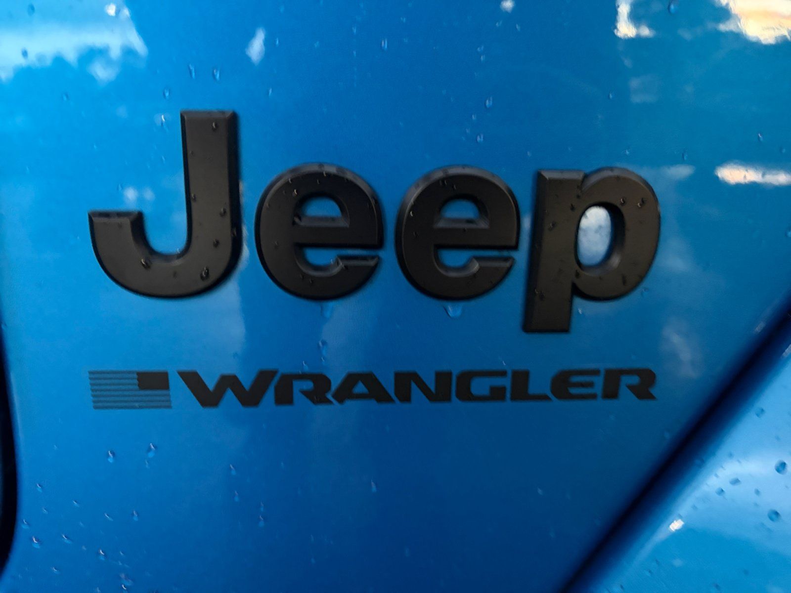 Used 2025 Jeep Wrangler Unlimited Sahara AWD/4WD image 29