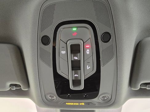 Used 2022 Audi Q5 2.0T Premium Plus w/ Premium Plus Package image 27