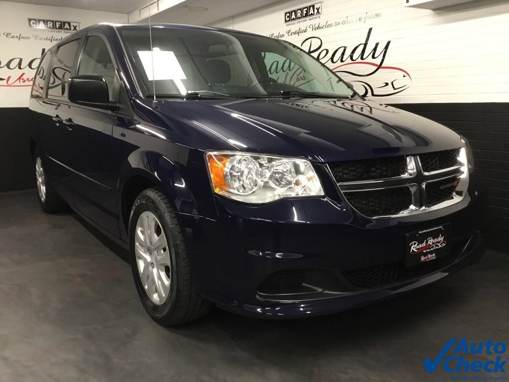 Used 2015 Dodge Grand Caravan SE w/ Quick Order Package 29E SE FWD image 3