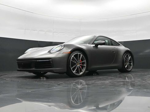 Certified 2021 Porsche 911 Carrera S RWD image 34