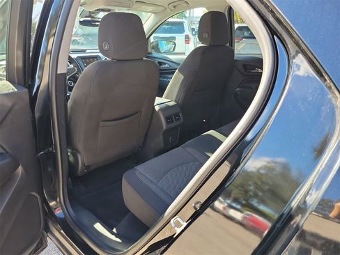 Used 2019 Chevrolet Equinox LT image 9