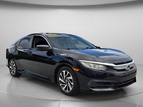 Used 2016 Honda Civic EX image 9