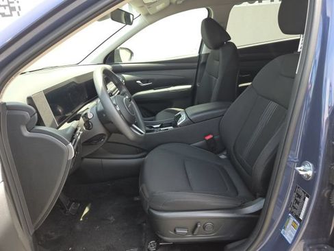 Used 2025 Hyundai Tucson SEL AWD/4WD image 13