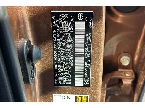 Certified 2025 Toyota Crown Signia image 35