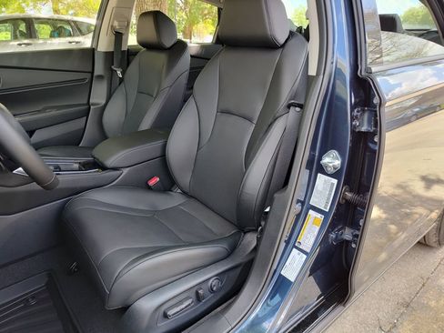 New 2026 Honda Accord Touring image 8
