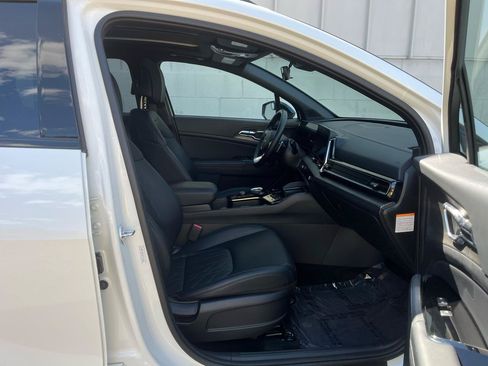 Used 2025 Kia Sportage X-Line AWD/4WD image 22