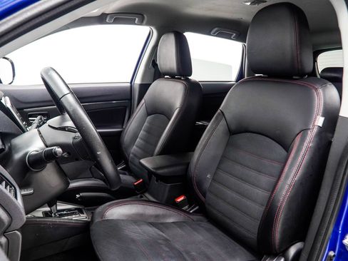 Used 2024 Mitsubishi Outlander Sport ES AWD/4WD image 35