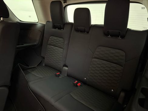 New 2026 Nissan Pathfinder SV image 16