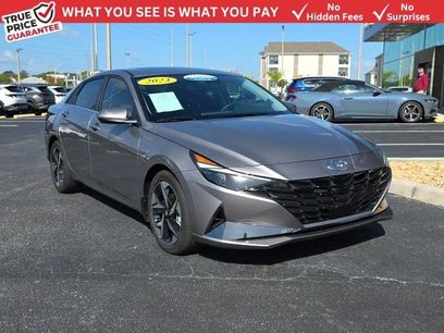 Certified 2023 Hyundai Elantra Limited