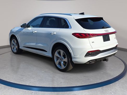 New 2026 Audi Q5 Premium AWD/4WD image 7