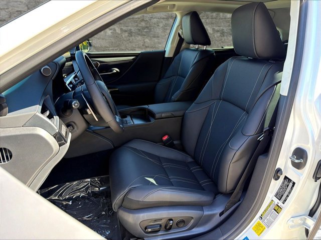 Certified 2025 Lexus ES 350 Ultra Luxury w/ Accessory Package (Z1) FWD image 22