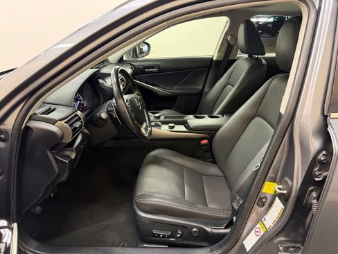 Used 2016 Lexus IS 300 AWD w/ Premium Package image 14