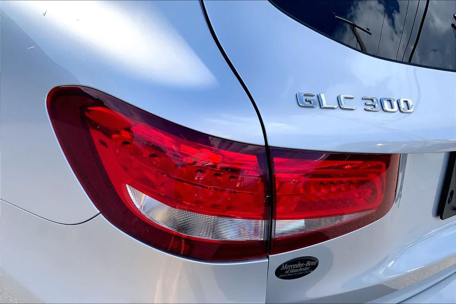 Used 2019 Mercedes-Benz GLC 300 4MATIC image 27