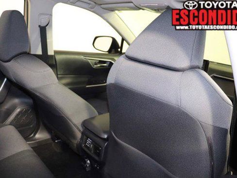 Certified 2019 Toyota RAV4 XLE w/ All Weather Liner Package AWD/4WD image 19