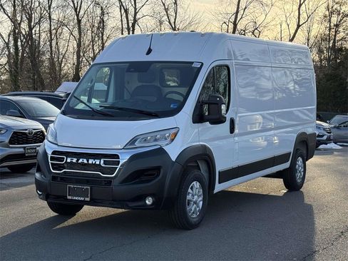 New 2026 RAM ProMaster 2500 w/ Quick Order Package 22G SLT image 3