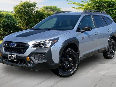 Used 2025 Subaru Outback Wilderness AWD/4WD image 1
