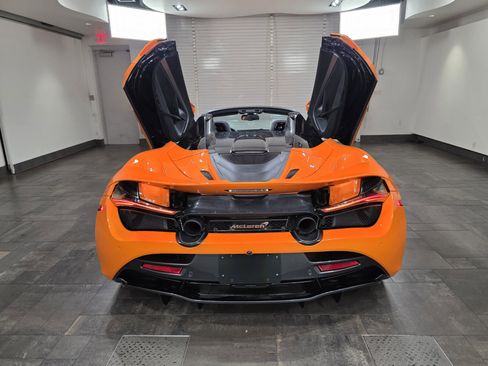 Used 2022 McLaren 720S Spider image 26