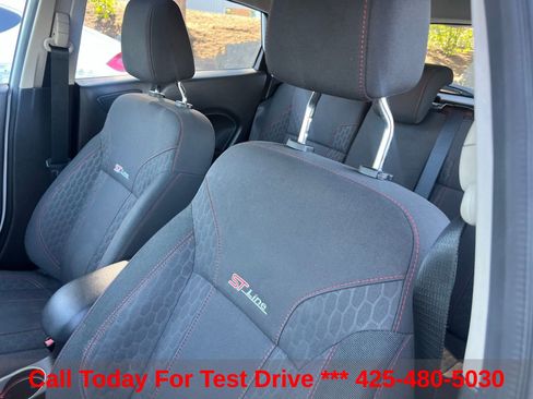 Used 2019 Ford Fiesta ST-Line w/ ST Line Cold Weather Package FWD image 22