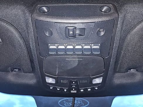 Used 2017 Ford F150 Raptor w/ Equipment Group 802A Luxury image 32