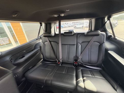 New 2025 Jeep Wagoneer L Series II w/ Convenience Group I AWD/4WD image 10