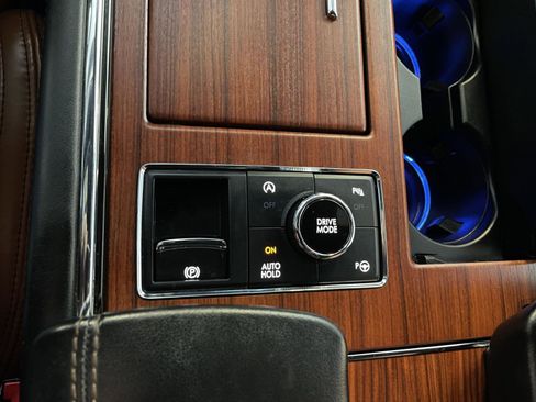 Used 2020 Lincoln Navigator Reserve w/ Luxury Package image 29