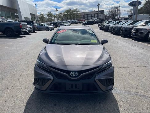 Used 2022 Toyota Camry SE FWD image 8