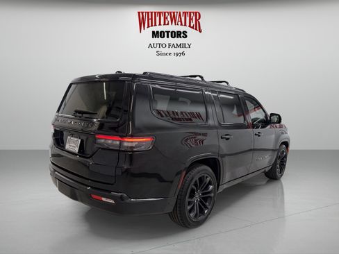 Used 2024 Jeep Grand Wagoneer Series II Obsidian w/ Quick Order Packagew 28T AWD/4WD image 4