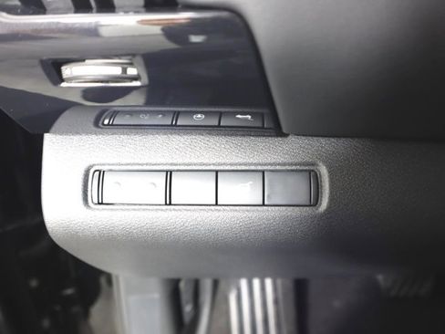 New 2025 Nissan Pathfinder SV w/ Cargo Package image 15