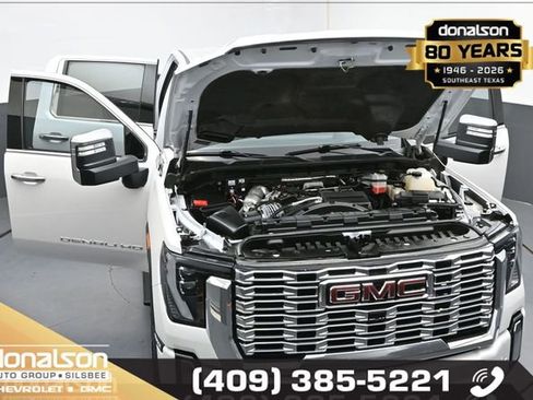 Used 2024 GMC Sierra 2500 Denali w/ Denali Reserve Package AWD/4WD image 22