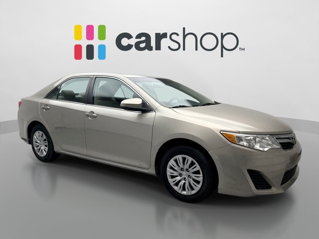 Used 2014 Toyota Camry LE FWD image 7