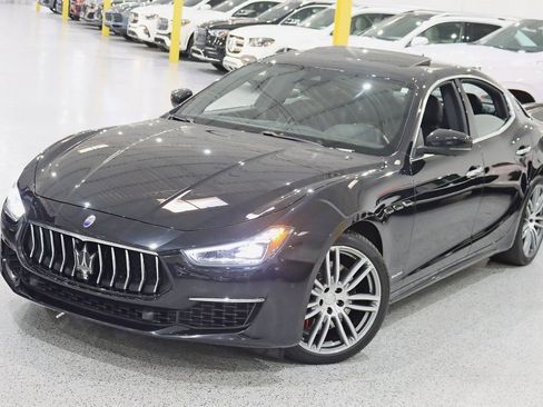 Used 2019 Maserati Ghibli S GranLusso image 5