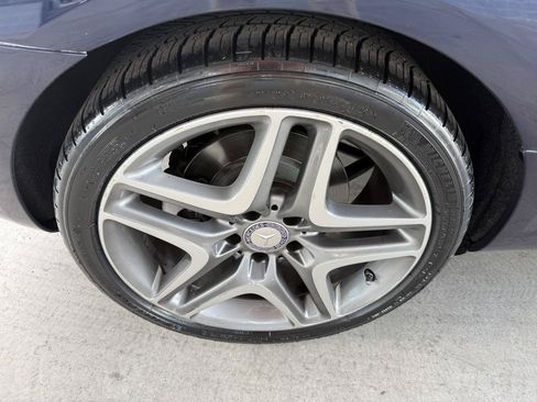 Used 2014 Mercedes-Benz SLK 250 image 41