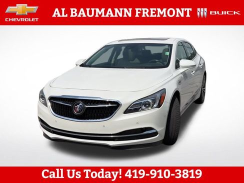 Used 2017 Buick LaCrosse Premium w/ Driver Confidence Package #2 FWD image 3