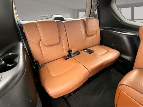 Used 2024 INFINITI QX80 Sensory AWD/4WD image 28