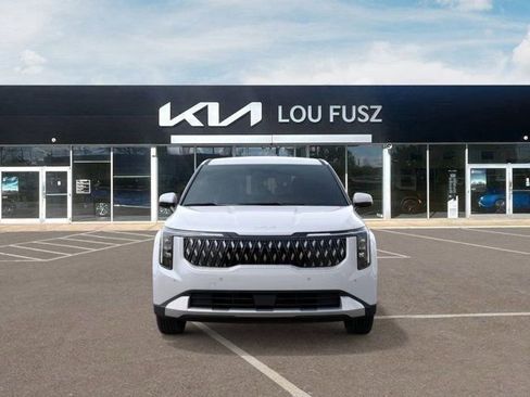 New 2026 Kia Carnival EX FWD image 2