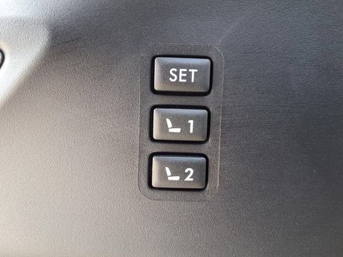 Used 2026 Subaru Ascent Limited AWD/4WD image 17