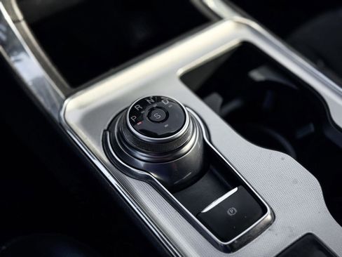 Used 2023 Ford Edge ST image 15