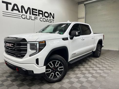 Used 2025 GMC Sierra 1500 AT4 w/ AT4 Premium Package AWD/4WD image 2