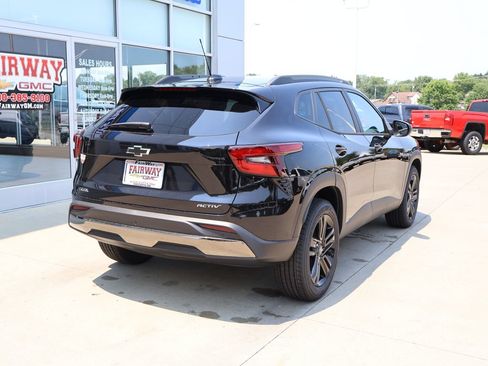 New 2026 Chevrolet Trax ACTIV w/ Driver Confidence Package FWD image 3