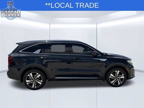 Used 2023 Kia Sorento EX AWD/4WD image 2