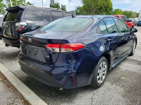 Used 2024 Toyota Corolla LE image 5