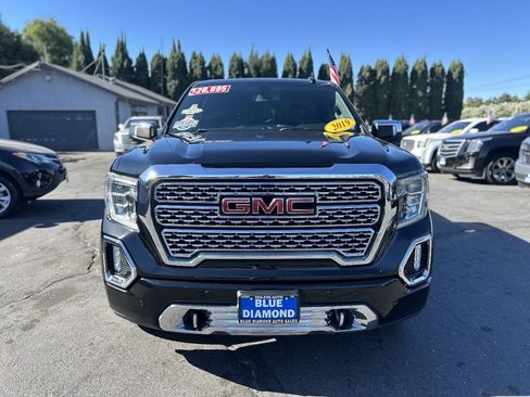 Used 2019 GMC Sierra 1500 Denali RWD image 2