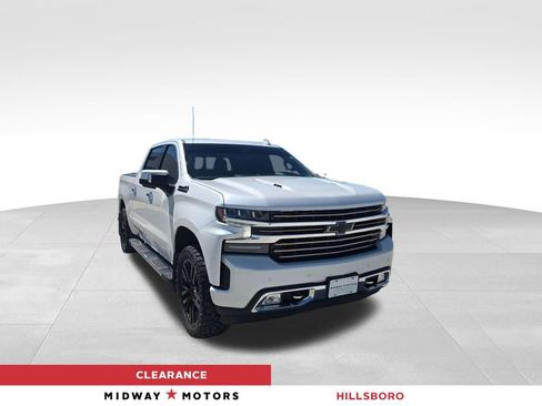 Used 2022 Chevrolet Silverado 1500 High Country w/ Technology Package AWD/4WD image 1