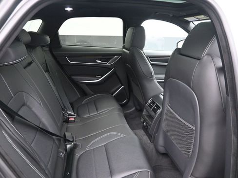 New 2026 Jaguar F-PACE R-Dynamic S image 13